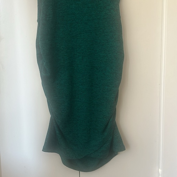 Dress, fitting, flattering - Picture 2 of 3